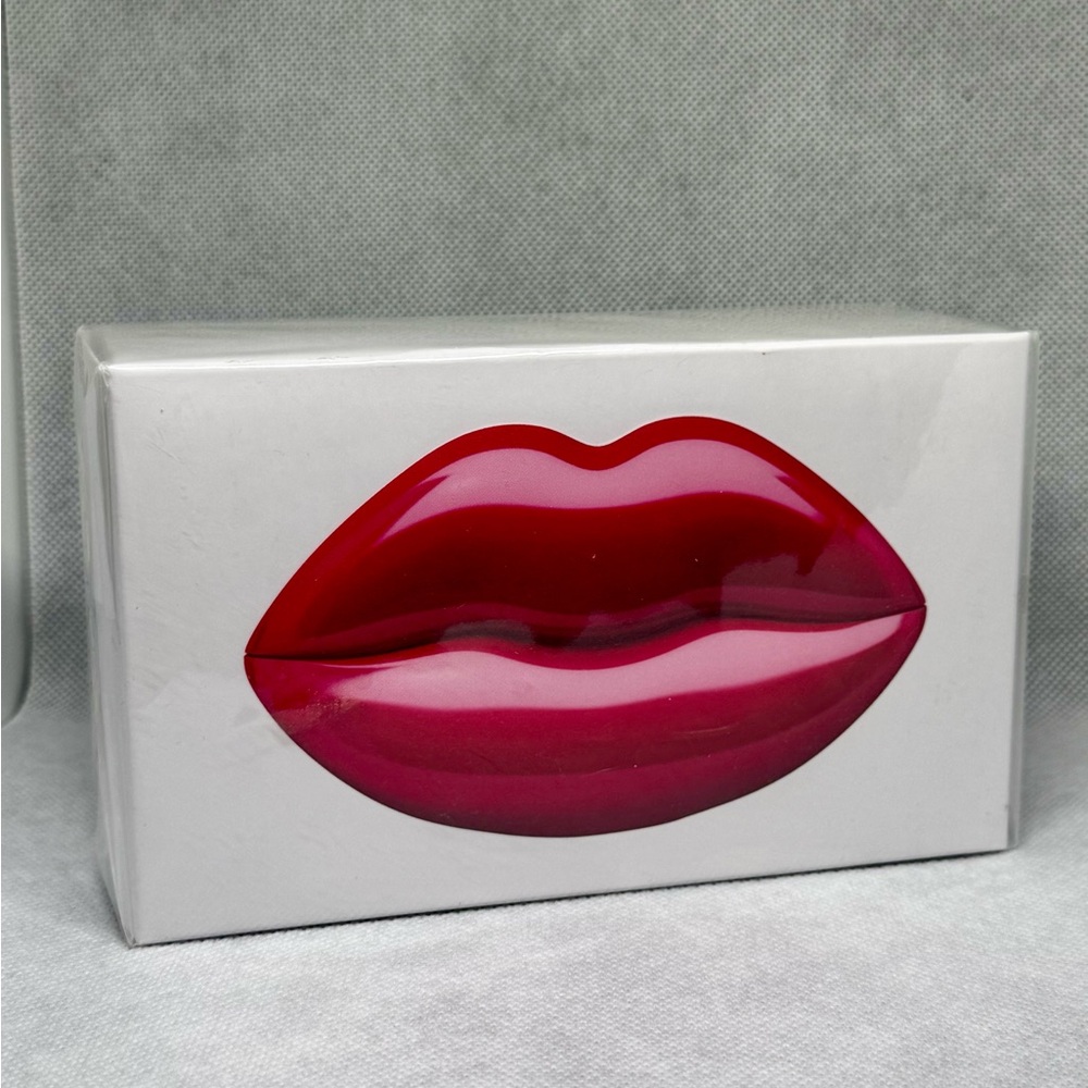 Kylie Jenner by KKW Fragrance (Pink) - BNIB, sealed